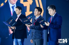 要提拔我国智能教育的国际合作力和中国特色的